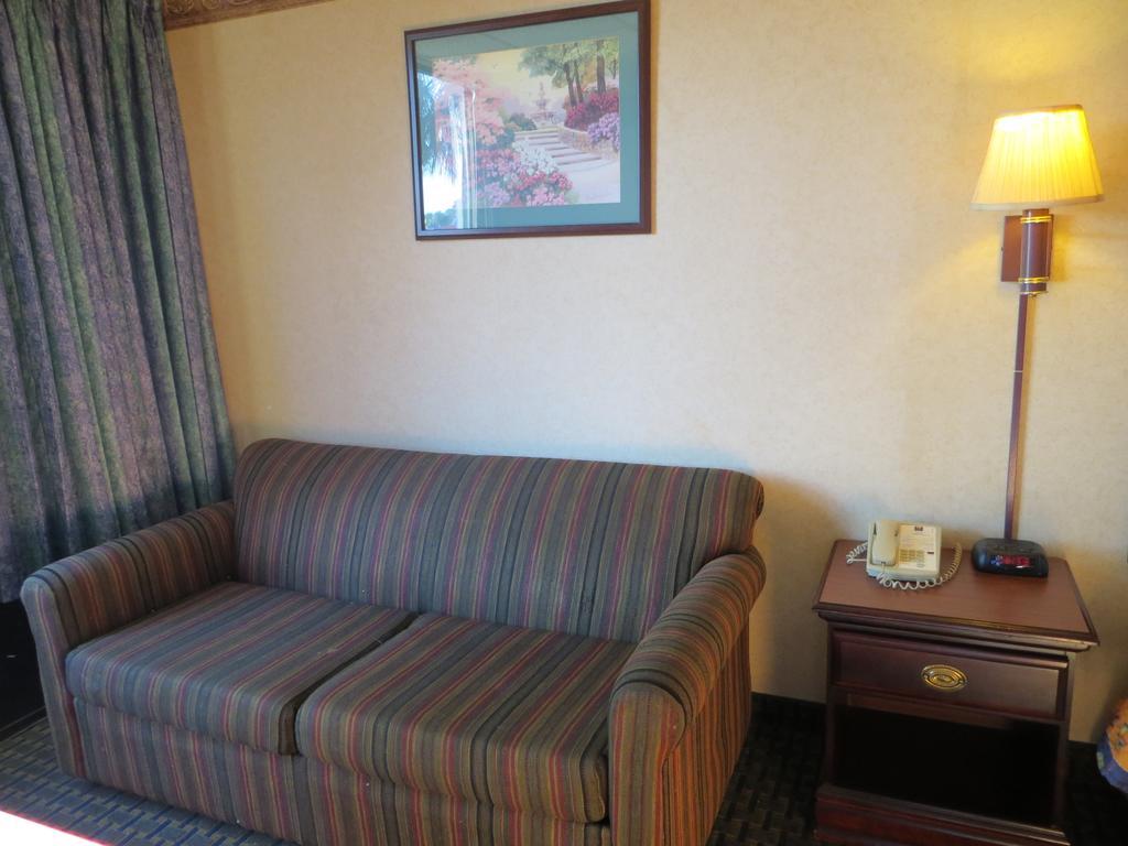 Eurotel Inn Maitland Chambre photo