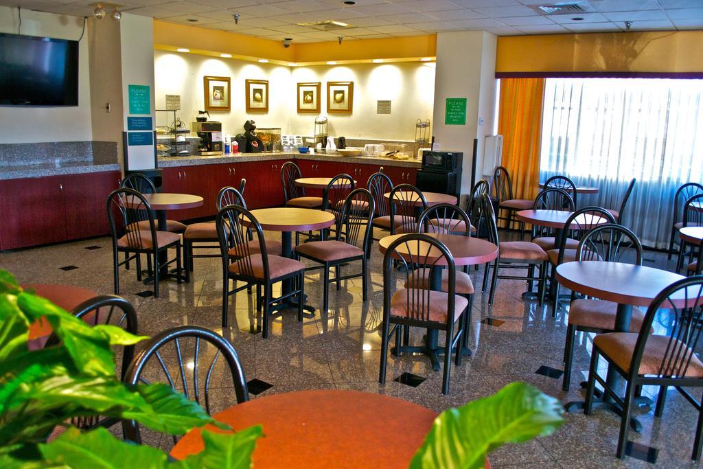 Eurotel Inn Maitland Extérieur photo